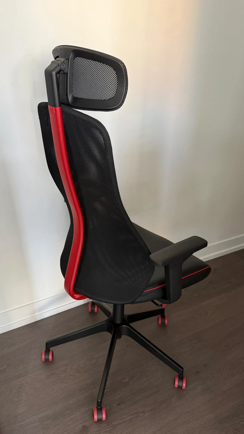 Black and Red Gaming Chair - photo 2