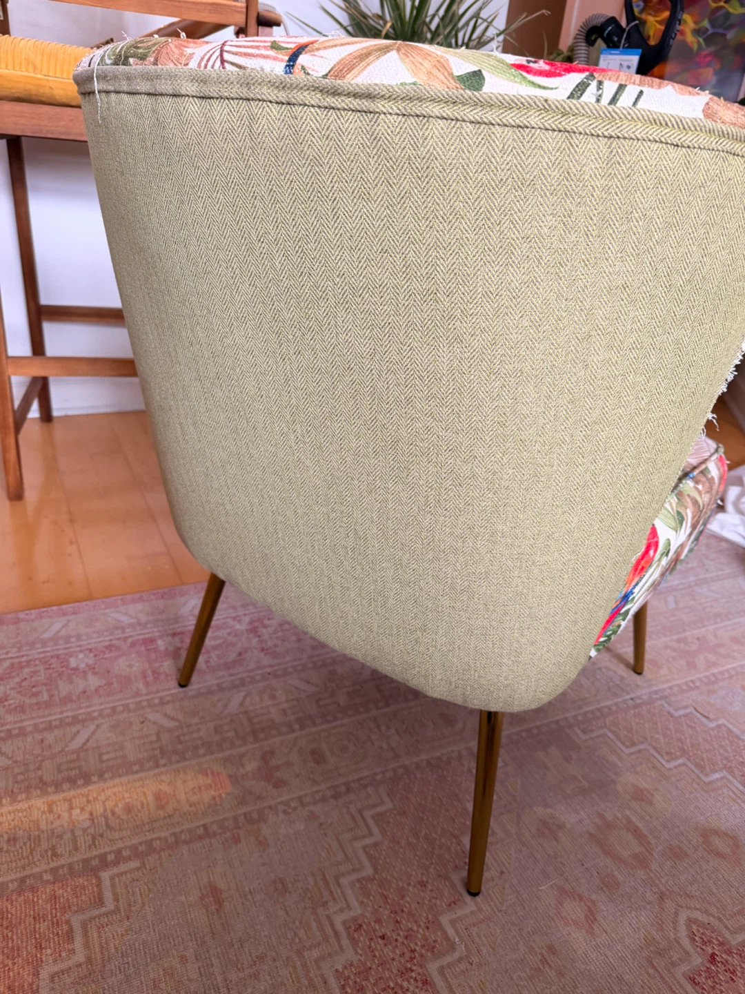 Free Tropical pattern accent chair - photo 4