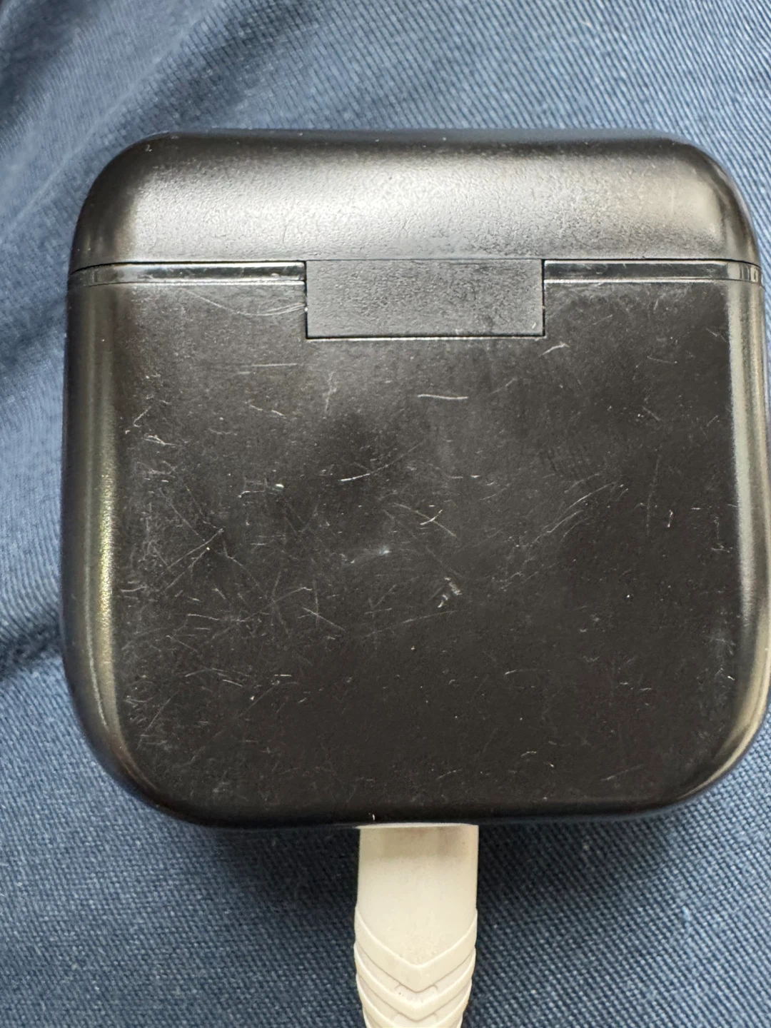 Deejays Earbuds Charging Case - photo 3