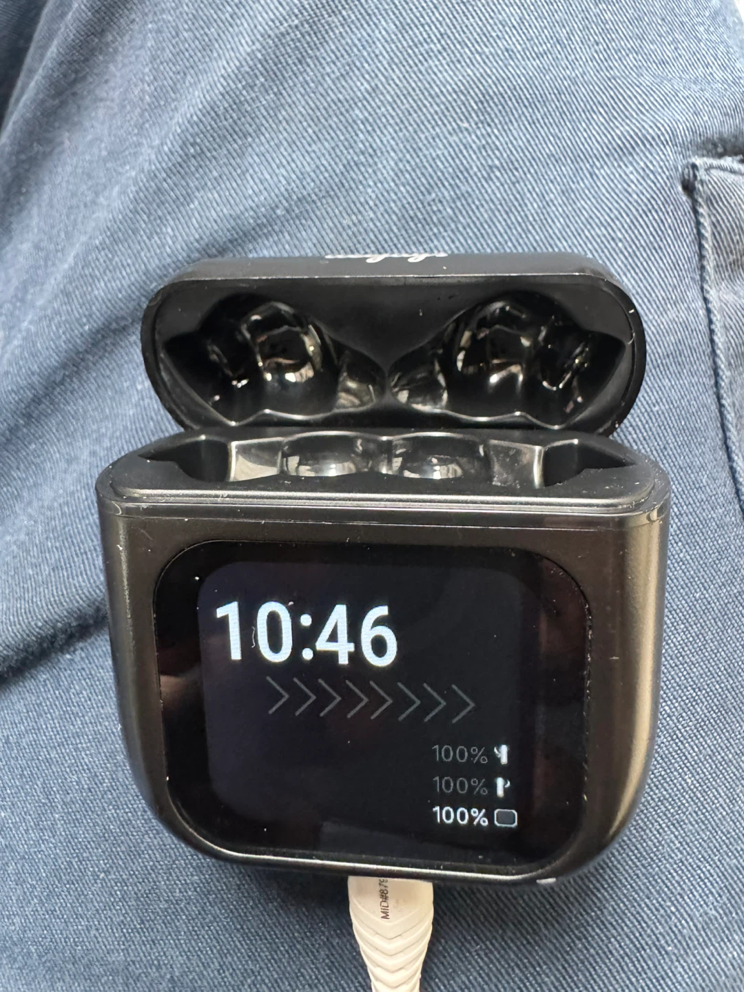 Deejays Earbuds Charging Case - photo 4