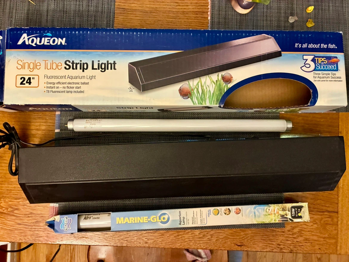 Aqueon 24" Single Tube Strip Light for Aquarium
