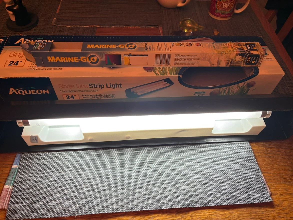 Aqueon 24" Single Tube Strip Light for Aquarium - photo 2