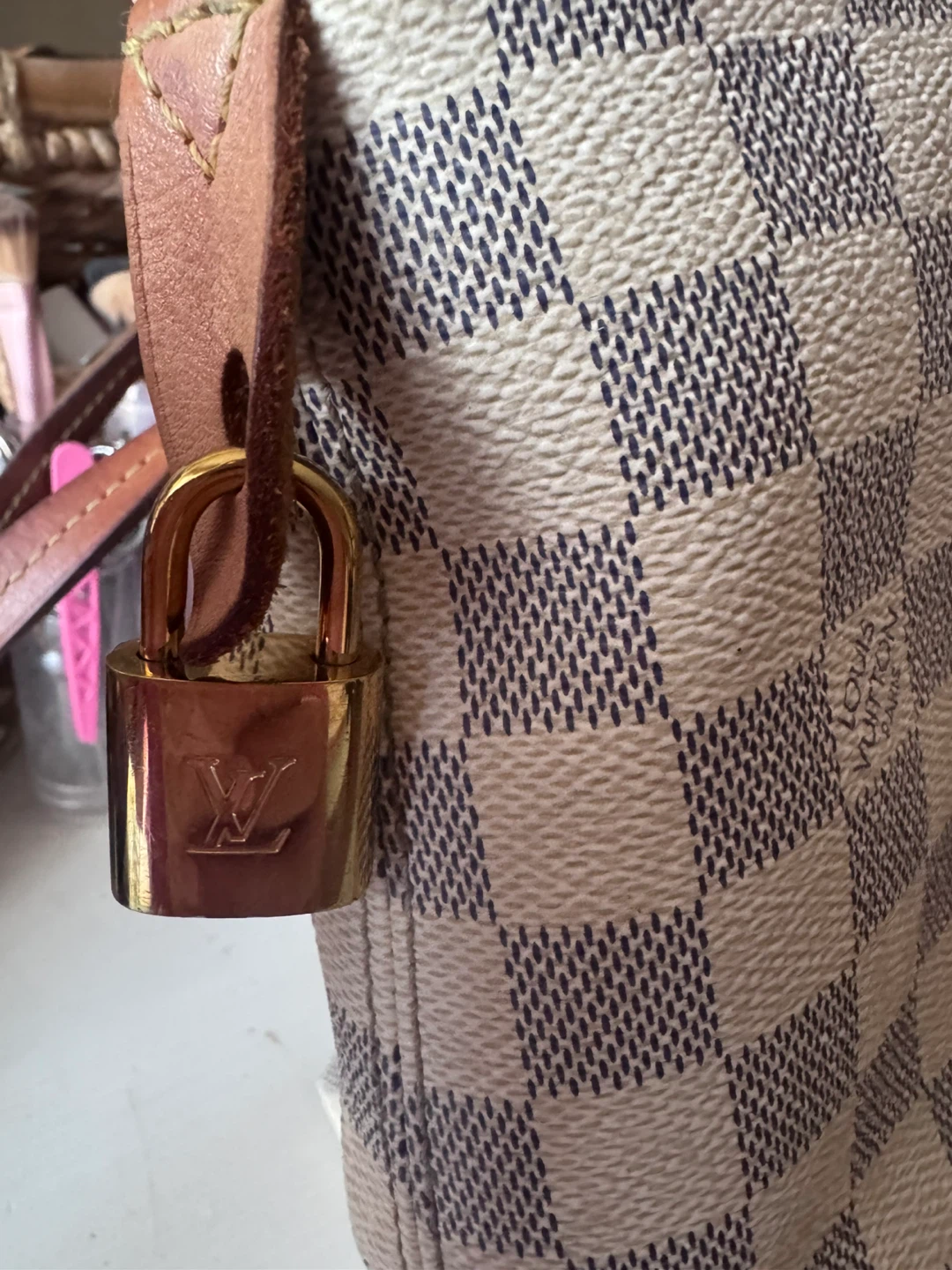 Louis Vuitton Damier Azur Lena - photo 5
