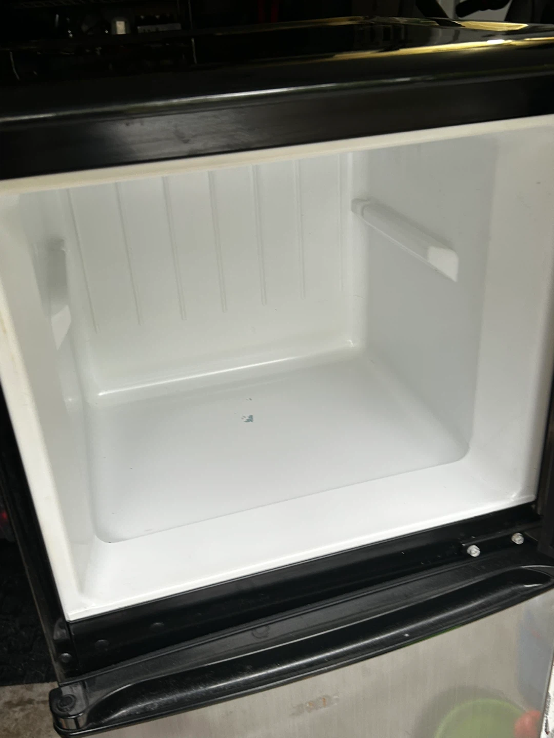 Magic Chef Mini Fridge - photo 5