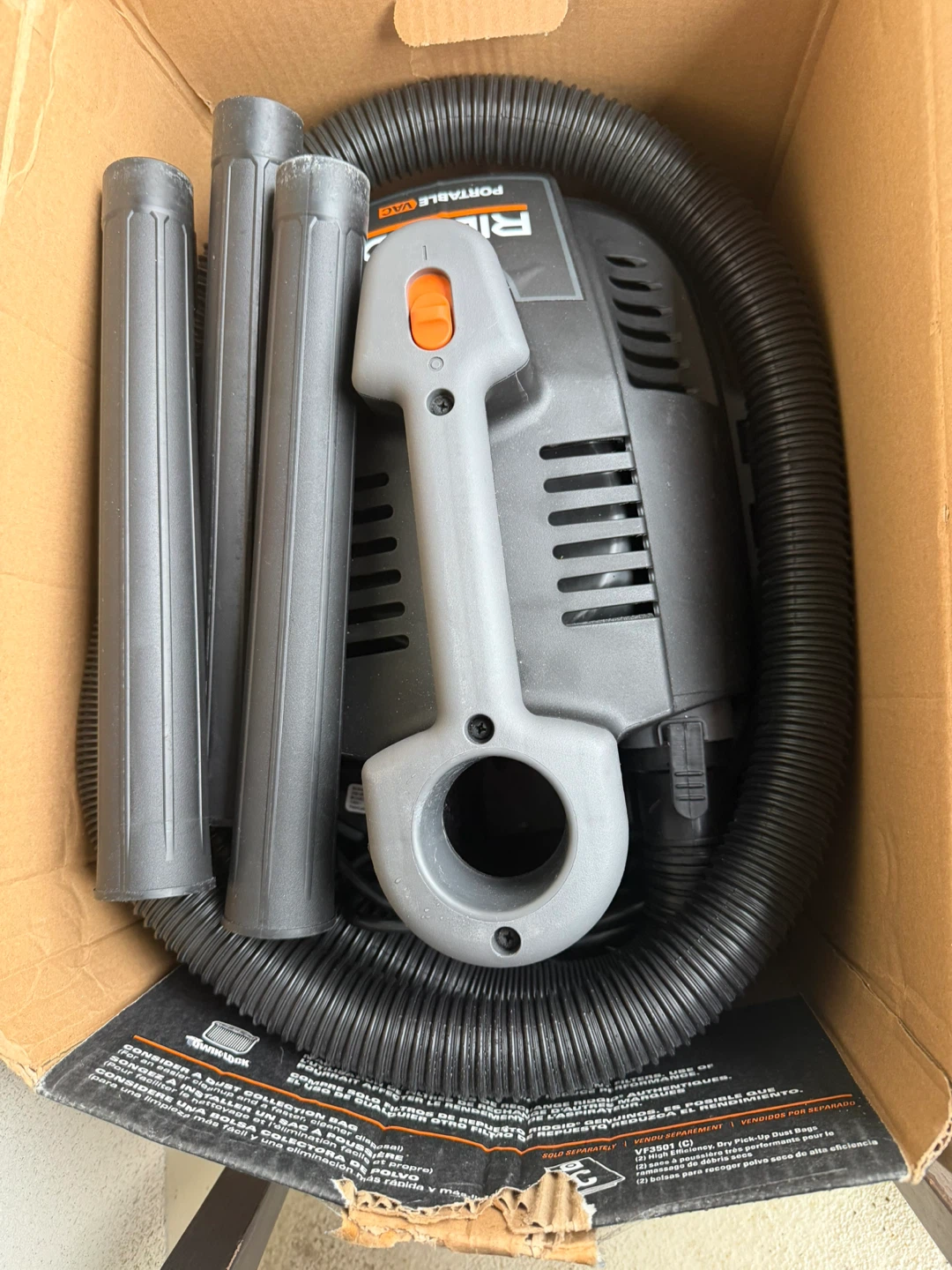 Ridgid 4 Gallon Portable Wet/Dry Vac WD4070 - photo 2