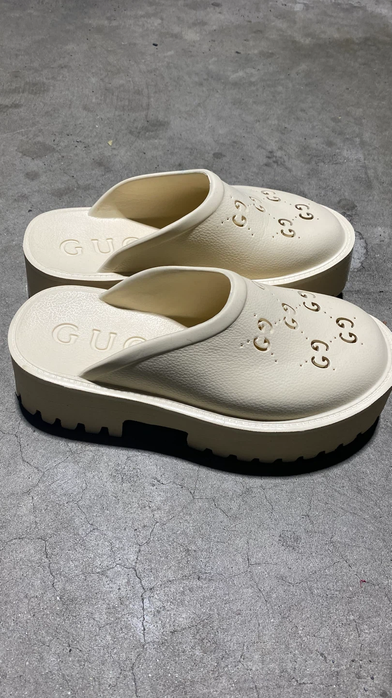 Gucci GG Rubber Sandals - photo 2