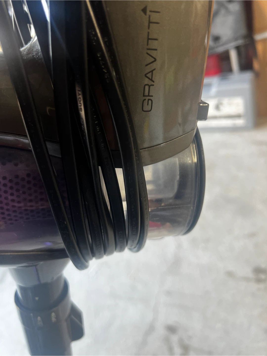 Gravitti Stick Vacuum - photo 3