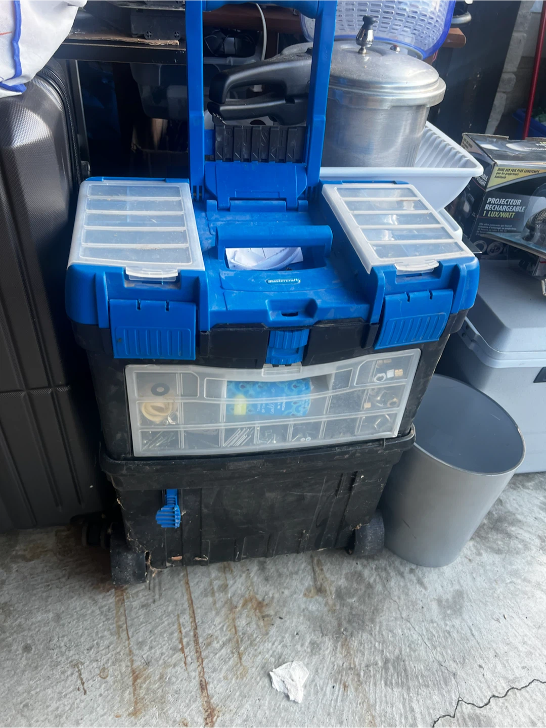 Mastercraft Rolling Tool Box