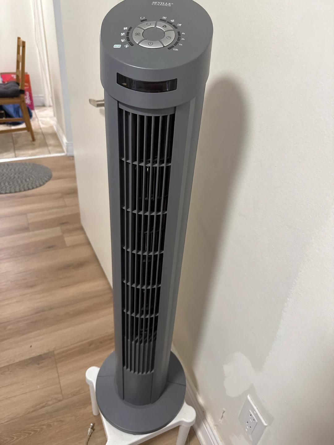 Seville Classics Oscillating Tower Fan - photo 2