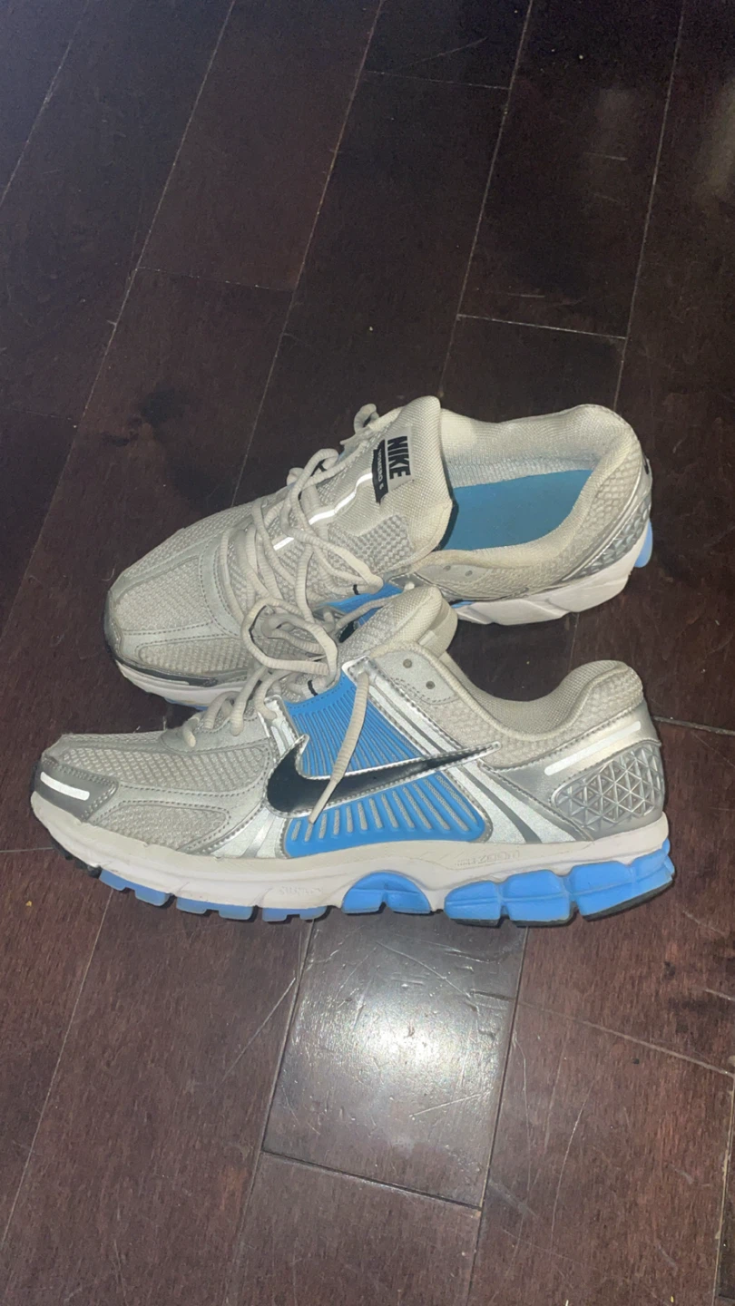 Nike Vomero 6 Running Shoes - photo 2