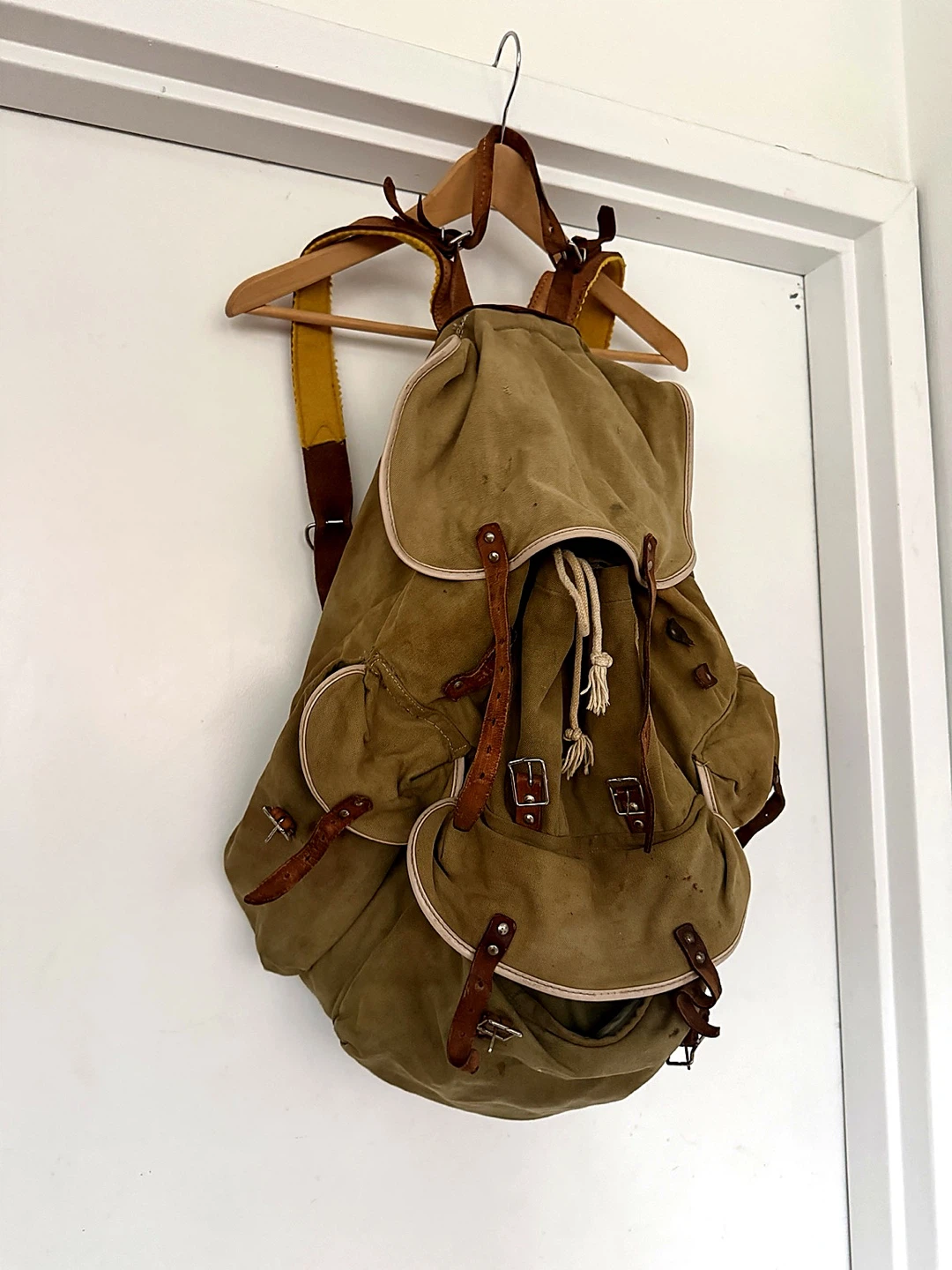 Vintage Canvas & Leather Alpine Rucksack - photo 2
