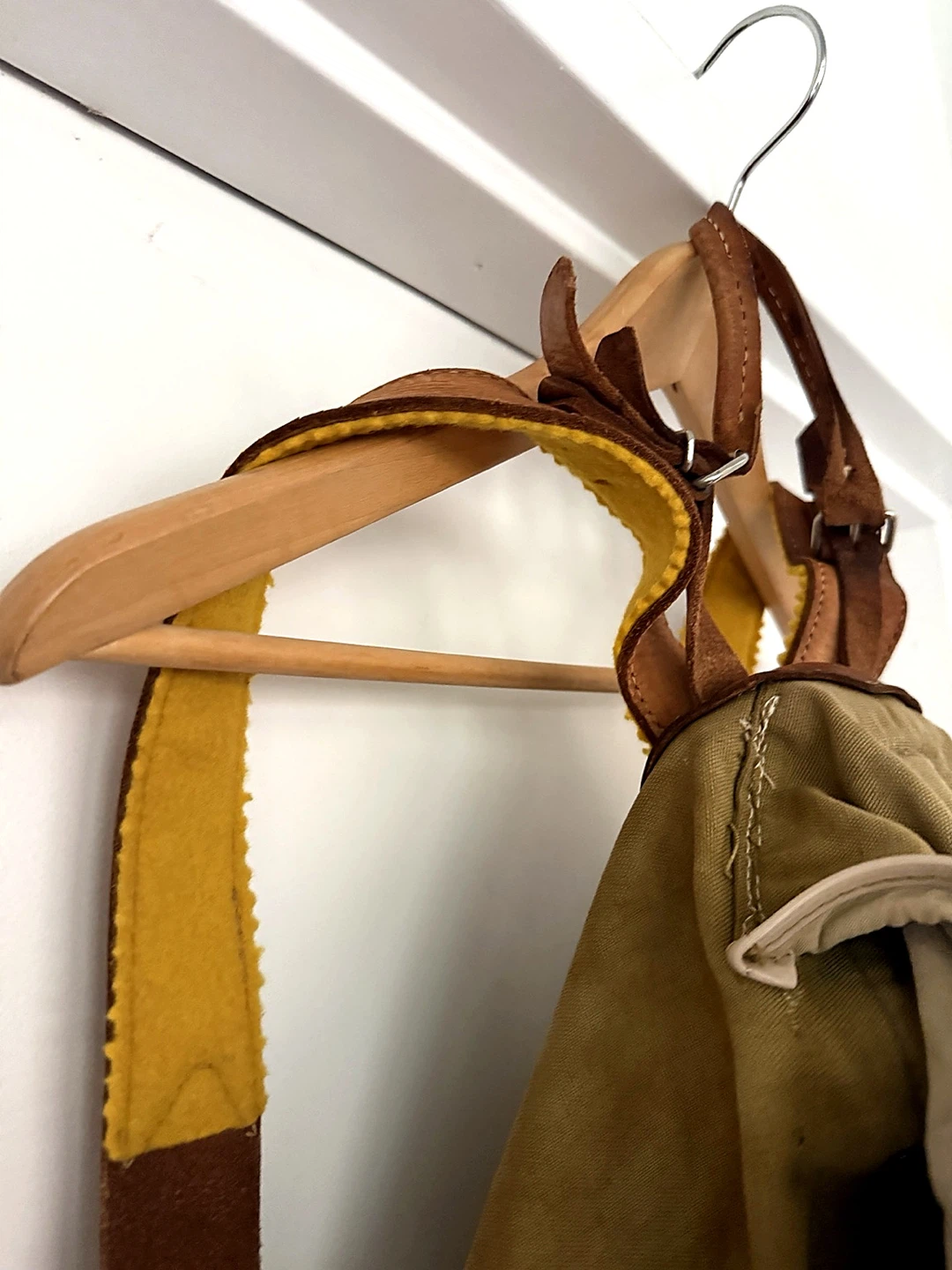Vintage Canvas & Leather Alpine Rucksack - photo 3