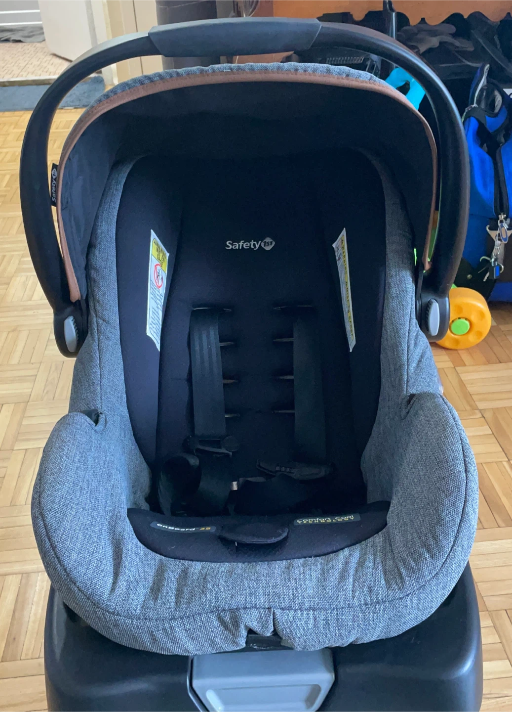 Safety 1st OnBoard 35 Infant Car Seat