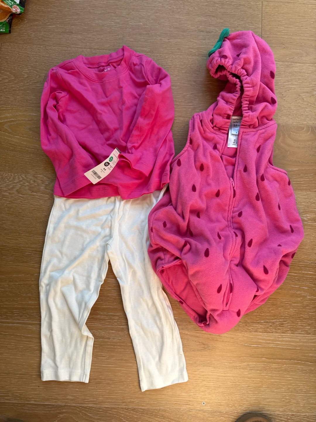 Carter's 3-Piece Strawberry Outfit 24M
