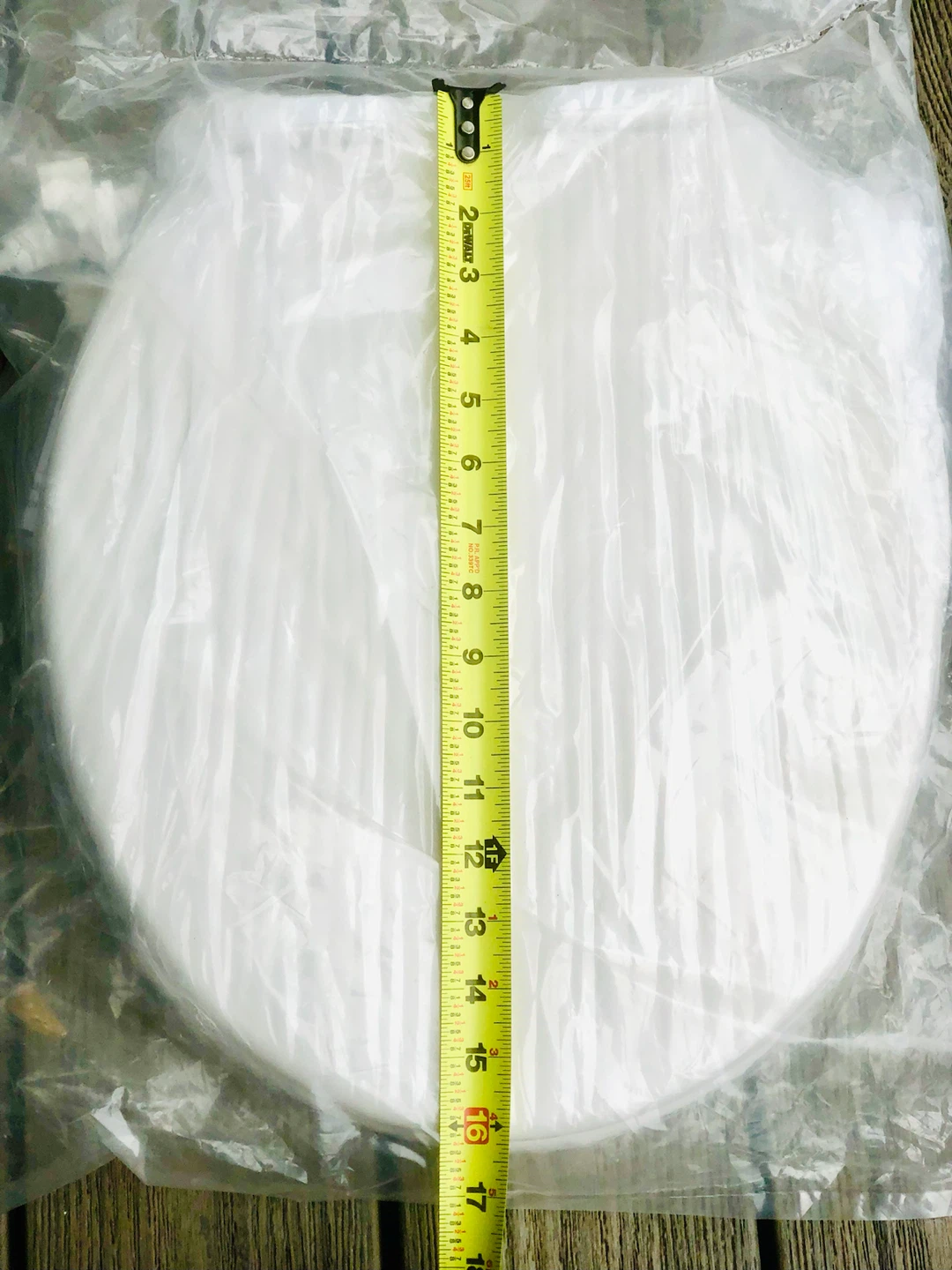 Brand New White Toilet Seat - photo 3