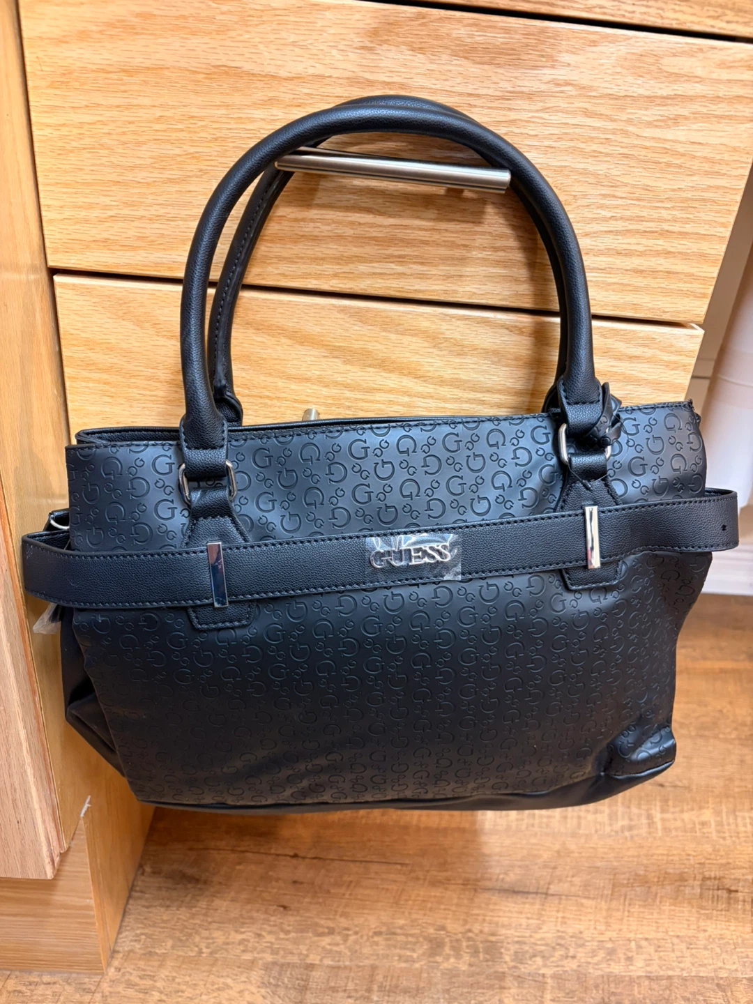 Guess Amana Black Handbag - photo 4