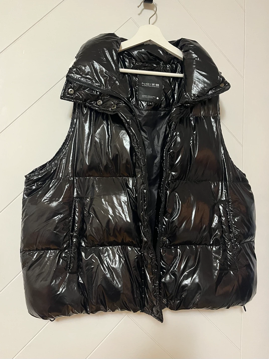 NOIZE Black Puffer Vest - photo 2