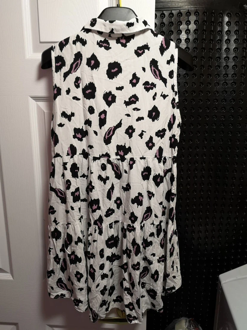 Seasty Sleeveless Animal Print Shirt Dress - photo 2