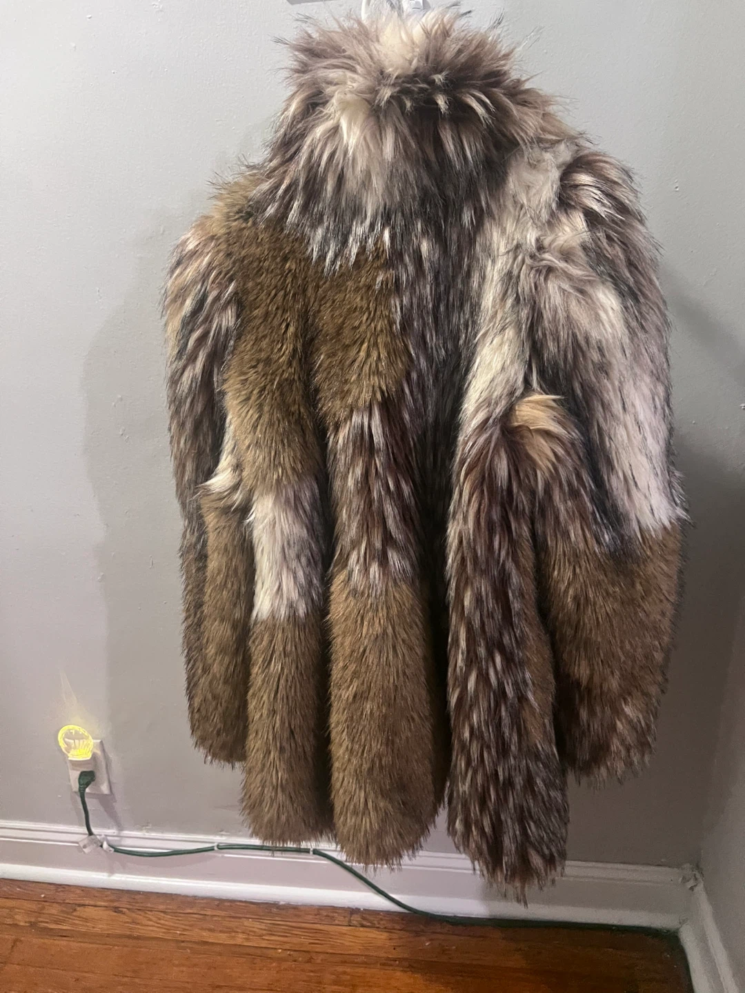 Zara x Disney Peter Pan Faux Fur Coat - photo 4