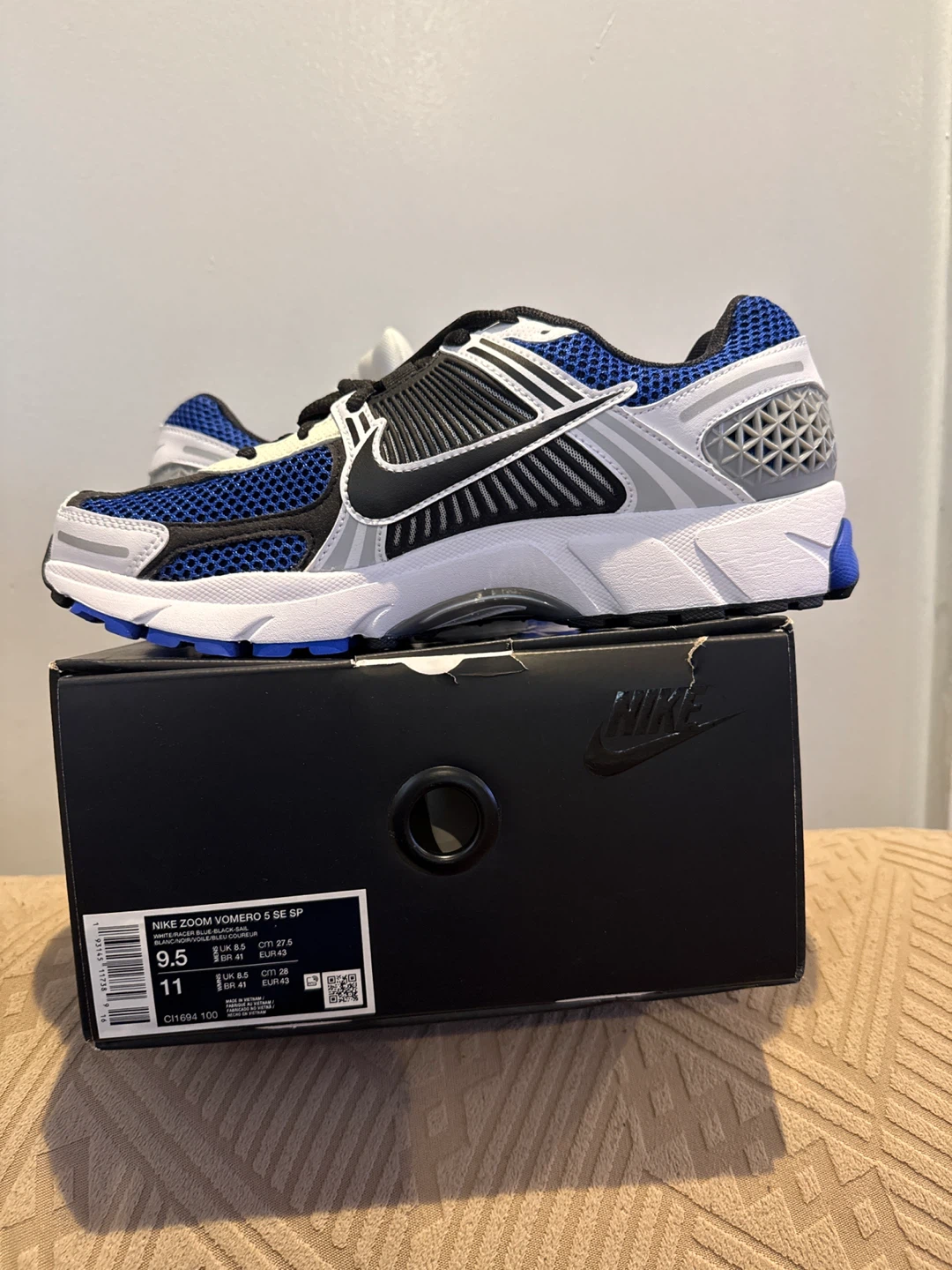 Nike Zoom Vomero 5 SE SP Racer Blue Size 9.5 Mens - photo 3