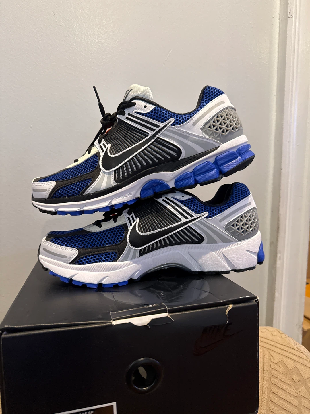 Nike Zoom Vomero 5 SE SP Racer Blue Size 9.5 Mens - photo 4