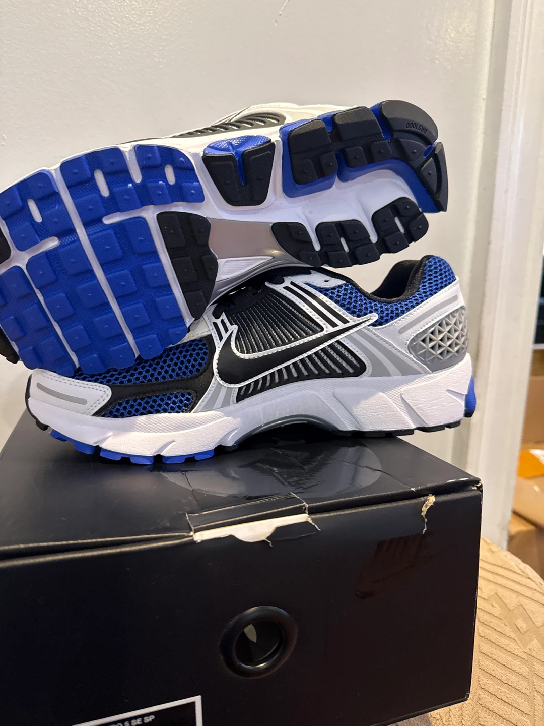 Nike Zoom Vomero 5 SE SP Racer Blue Size 9.5 Mens - photo 5