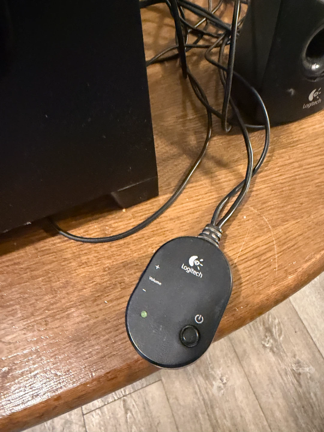Logitech Z313 Speaker System - photo 4