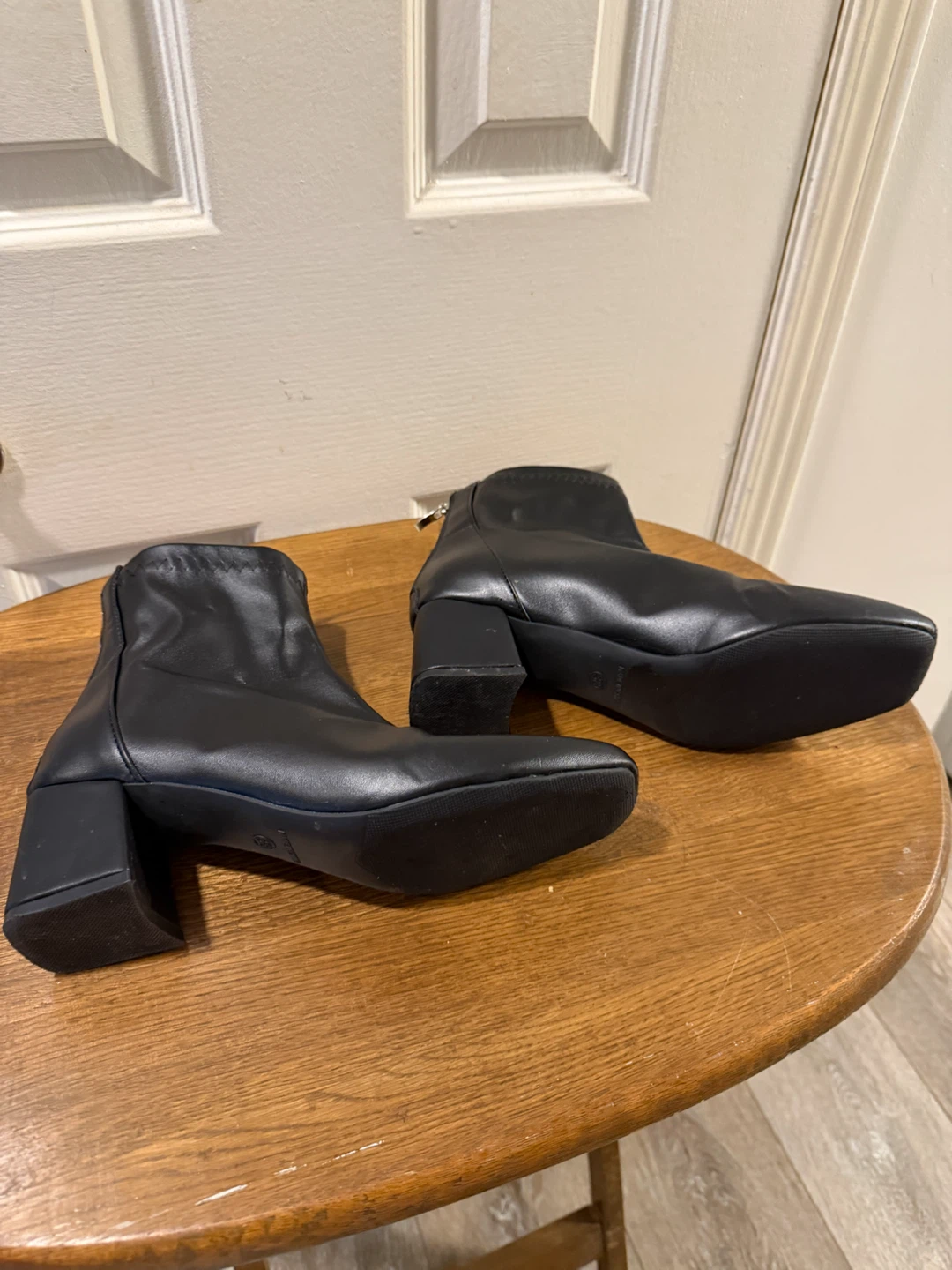 Black ankle boots size 38 - photo 2