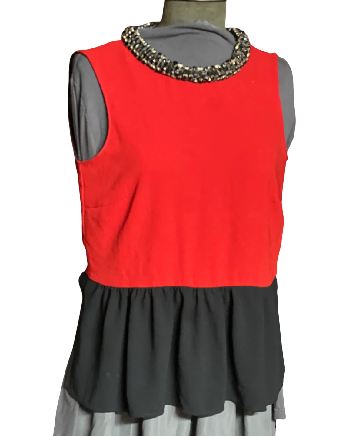 Zara Woman Sleeveless Red and Black Embellished Top - photo 2