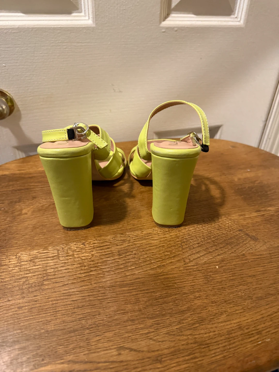 Klaur Melbourne Neon Yellow Block Heels - photo 3