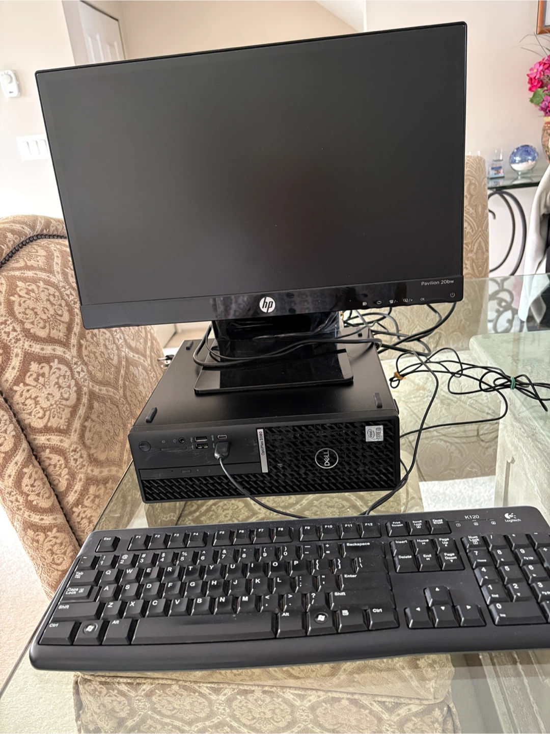 Dell OptiPlex 5080 Desktop with HP Monitor and Keyboard - photo 5