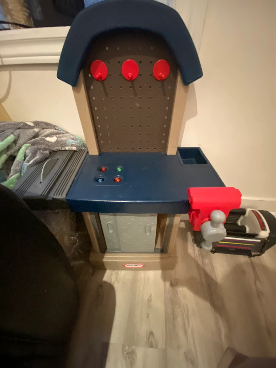 Little Tikes Toy Workbench Tool Workshop