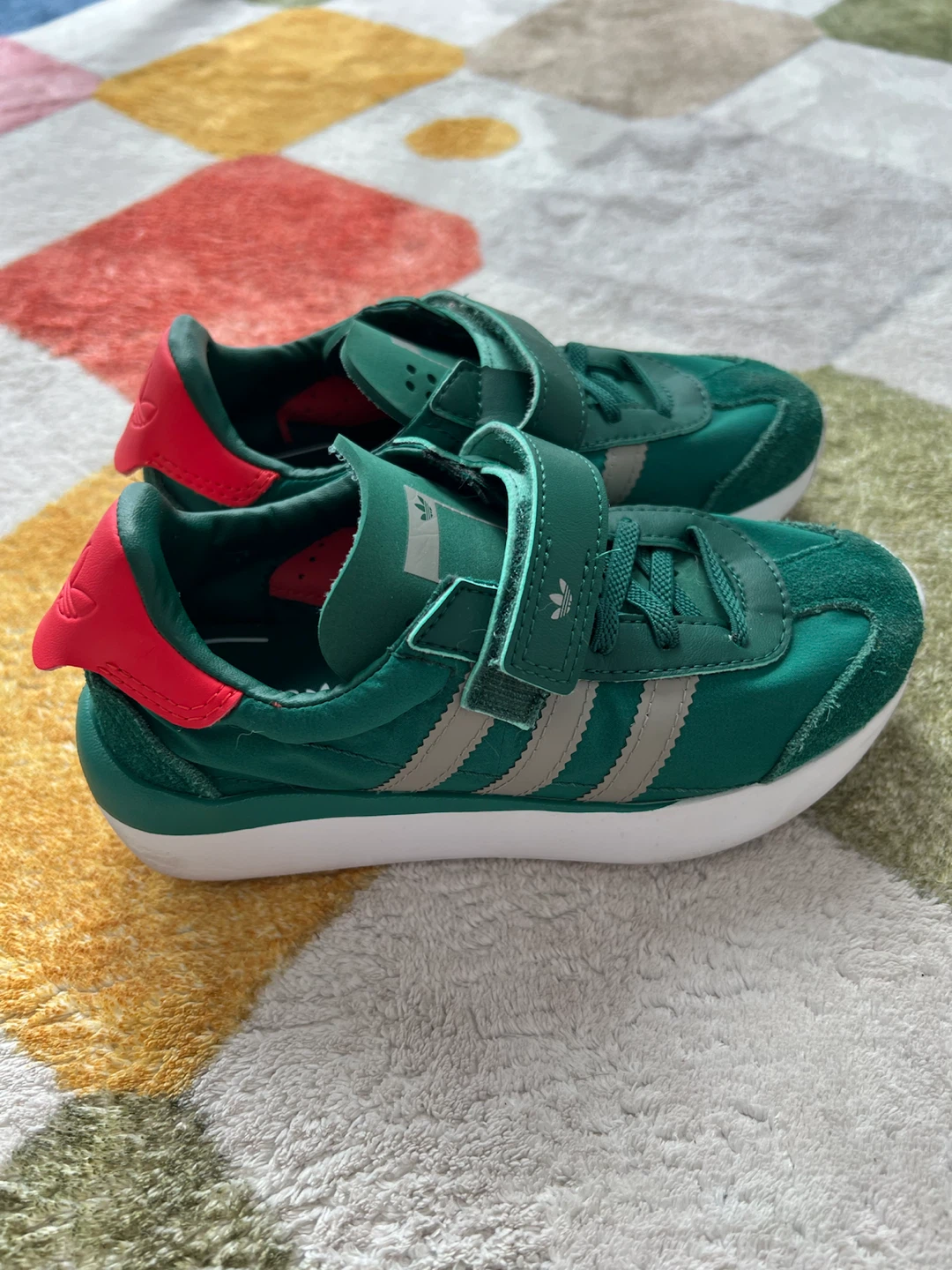 Two pairs of kids Adidas sneakers size 12. - photo 5