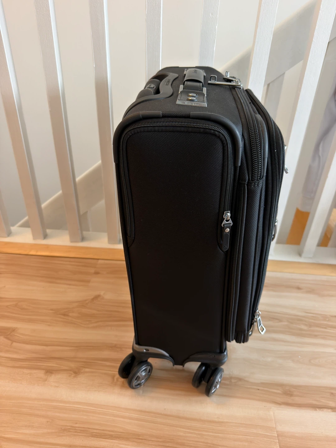 Travelpro Platinum Elite Carry-On Spinner - photo 4
