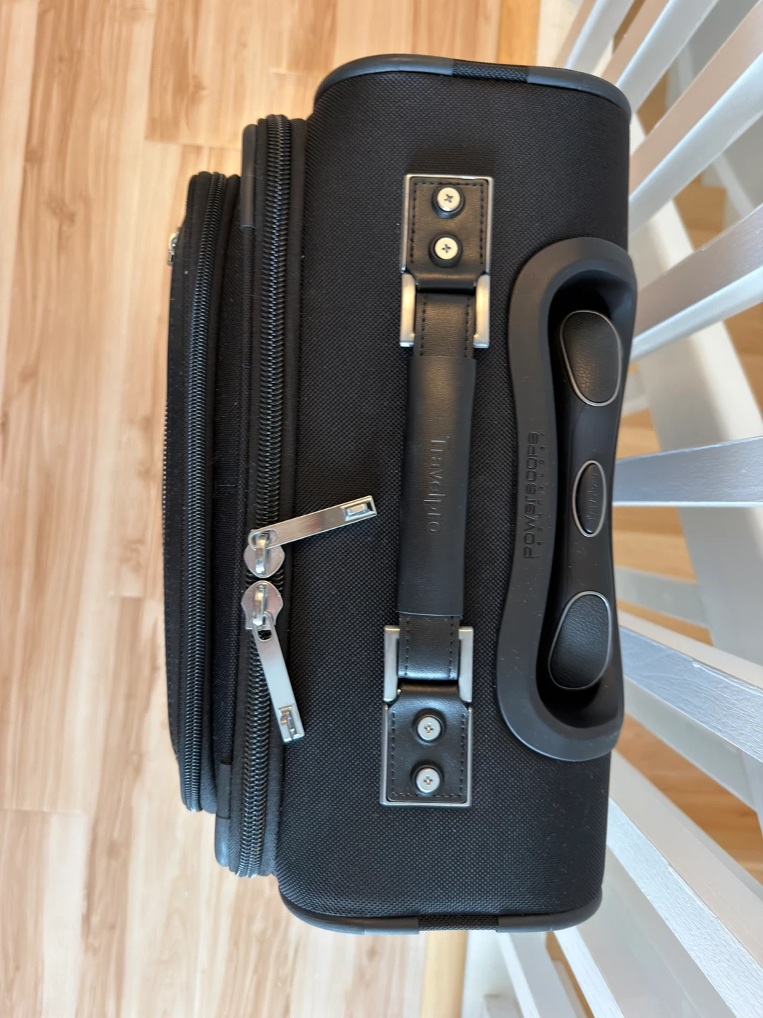 Travelpro Platinum Elite Carry-On Spinner - photo 5