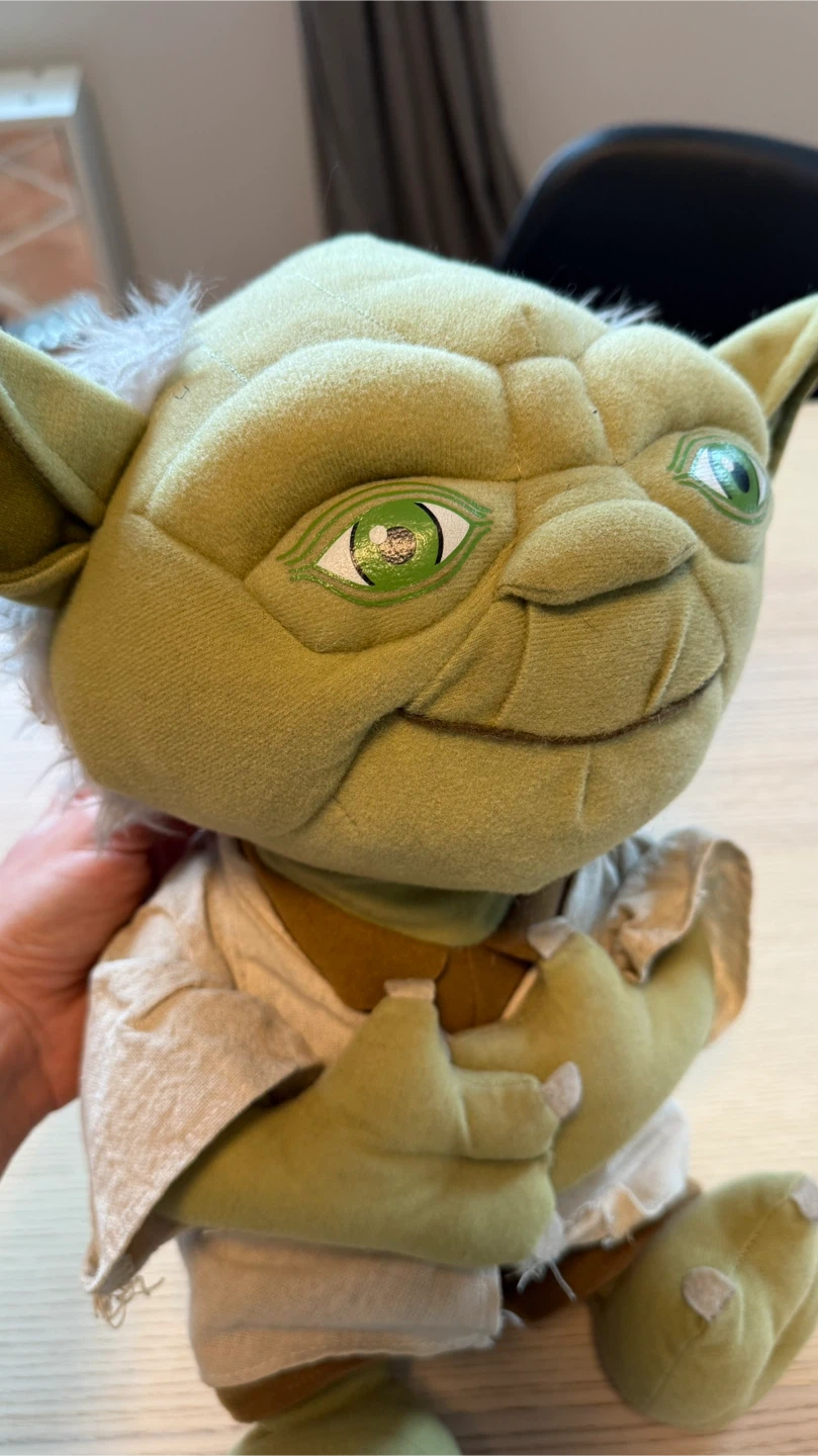 Star Wars Yoda Plush Toy - photo 2