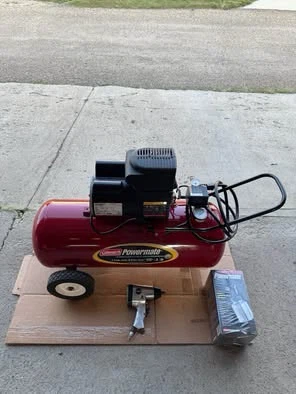 Coleman Powermate Air Compressor with Accessories