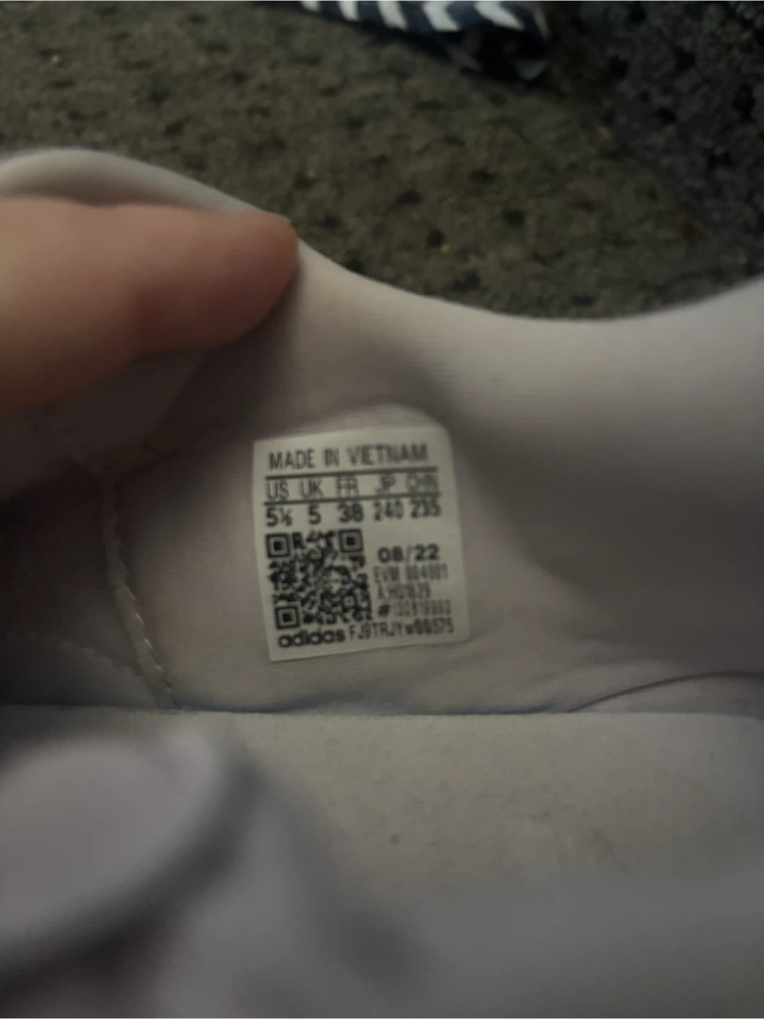 Adidas OZWEEGO sneakers - light pink - photo 3