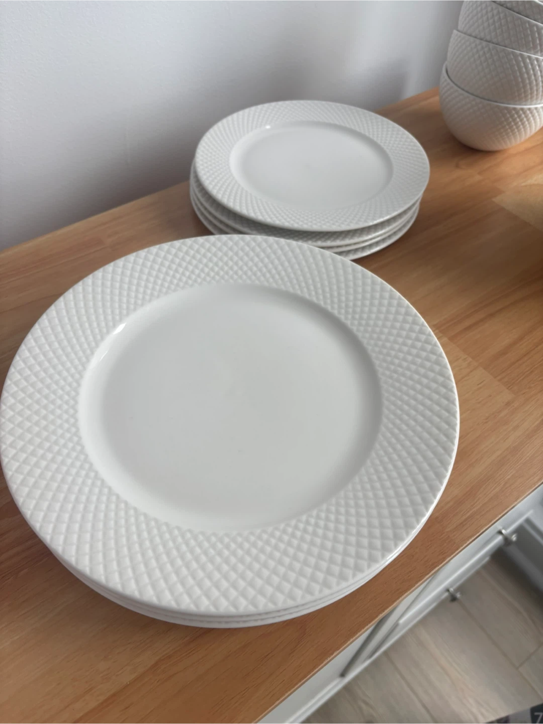 Mikasa Huntington Porcelain Dinnerware Set ❗️MISSING ONE BOWL - photo 2