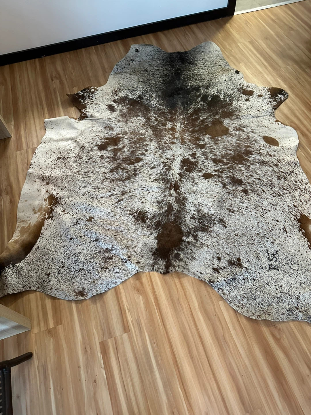 Genuine Cowhide Area Rug - photo 2