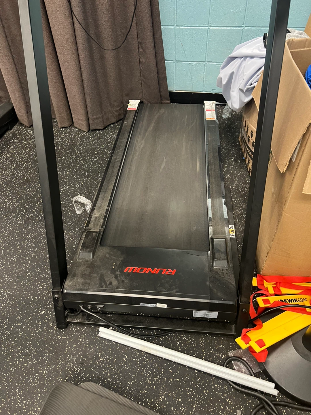 Runow Fitness Treadmill - photo 3