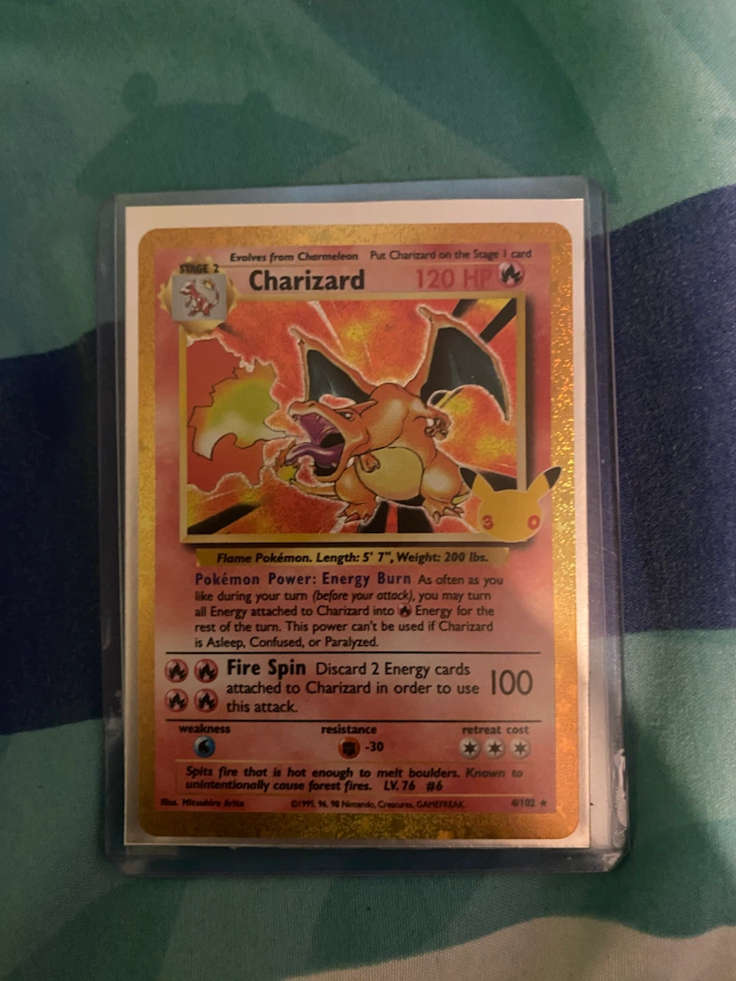 Pokemon Celebrations Charizard 4/102