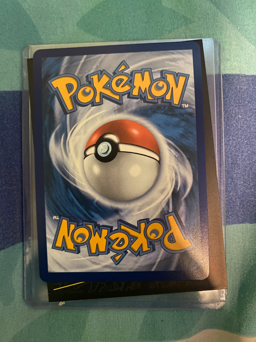 Pokemon Celebrations Charizard 4/102 - photo 2