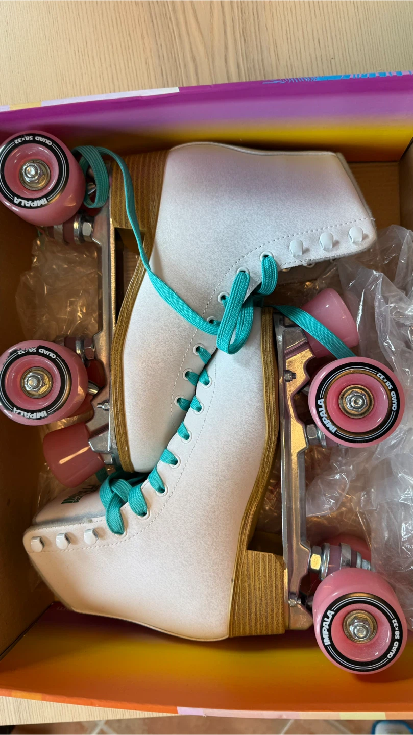 Impala Roller Skates White with Pink Wheels - photo 2