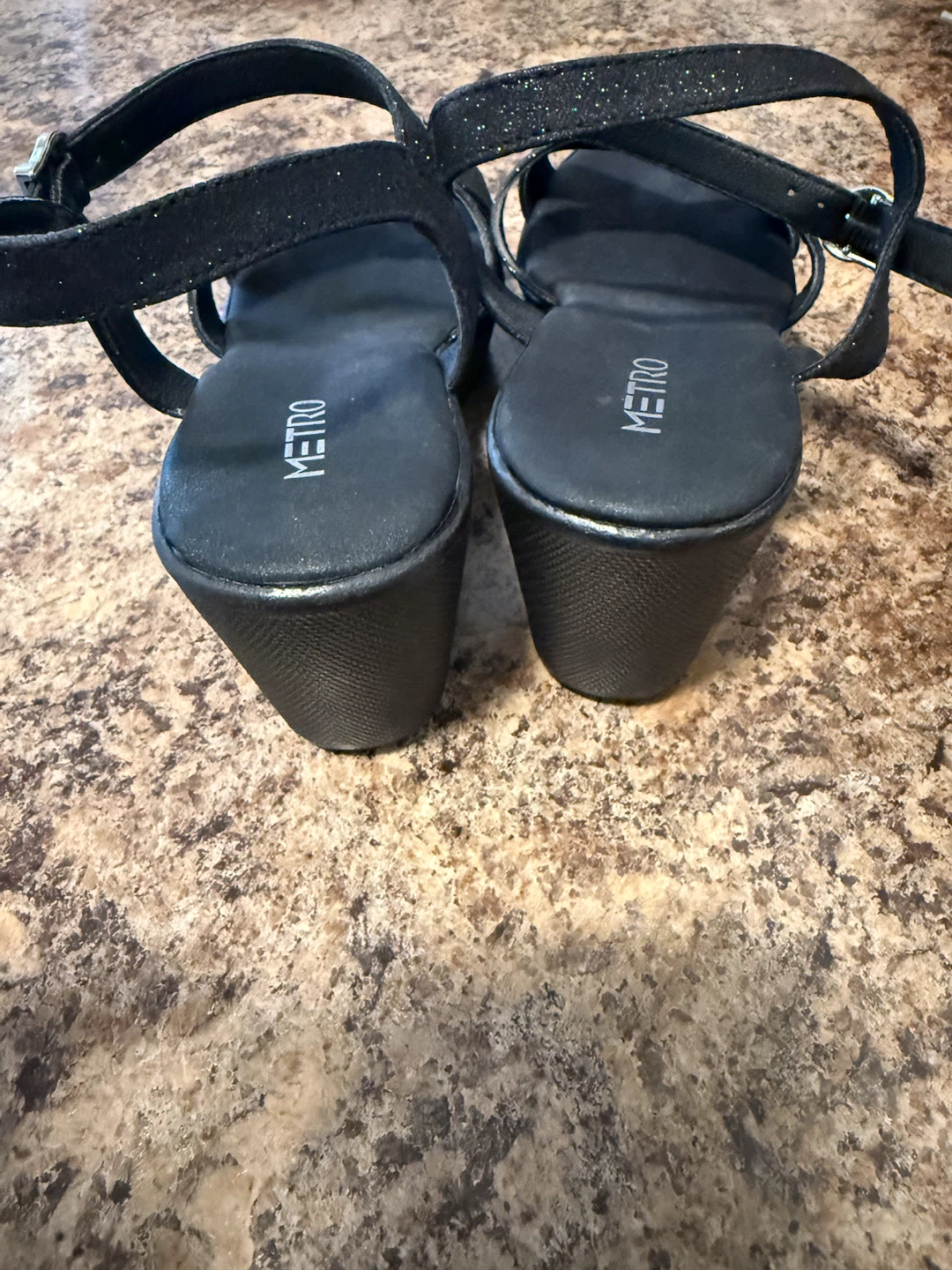 Metro Black Glitter Wedge Sandals - photo 3