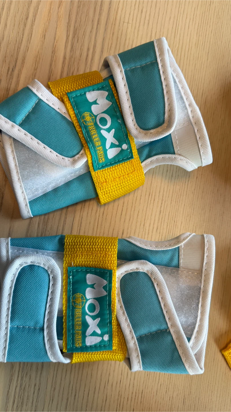 Moxi 187 Killer Pads Protective Gear Set - photo 3