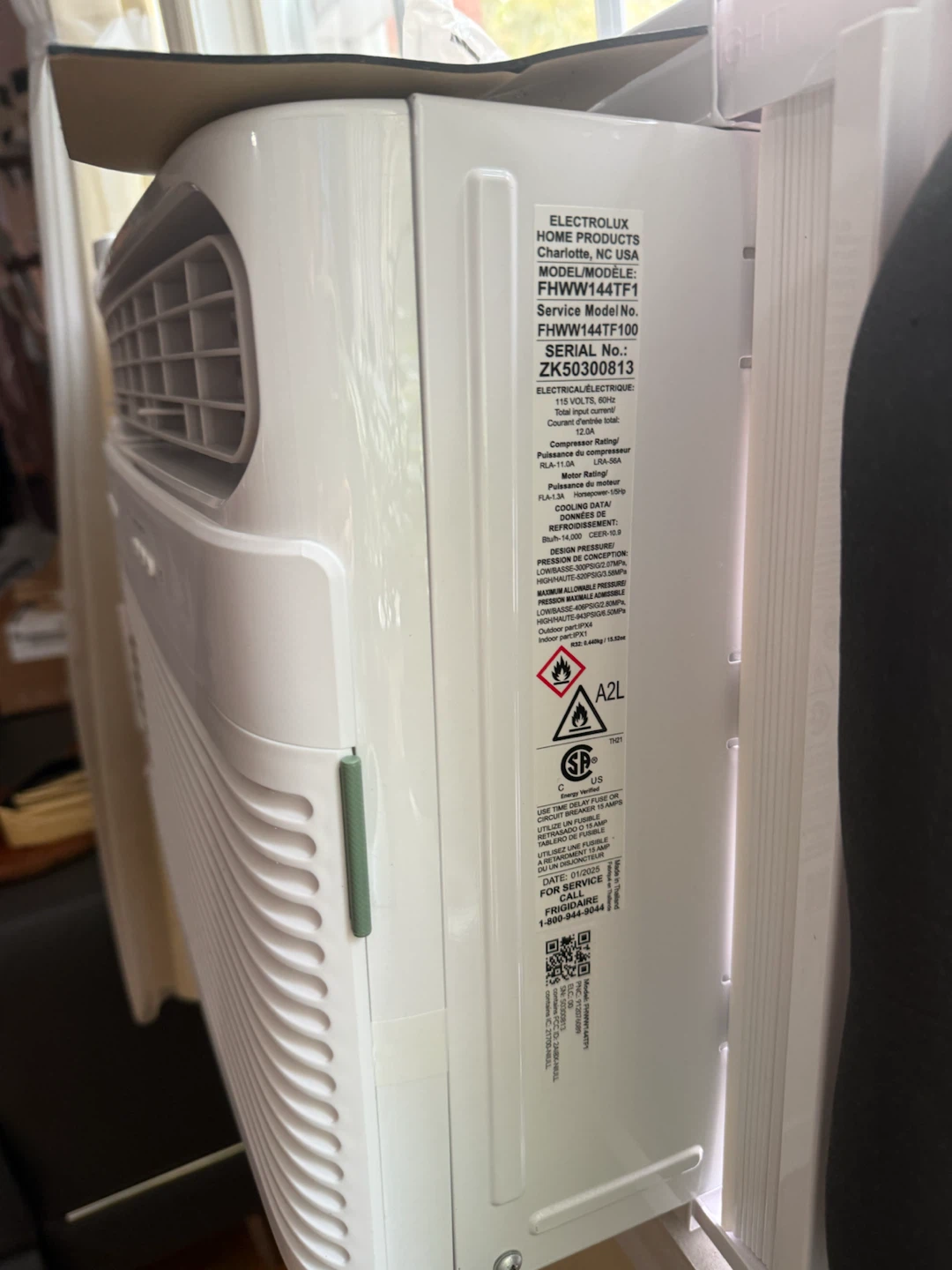 Frigidaire FHWW144TF1 Air Conditioner - photo 2