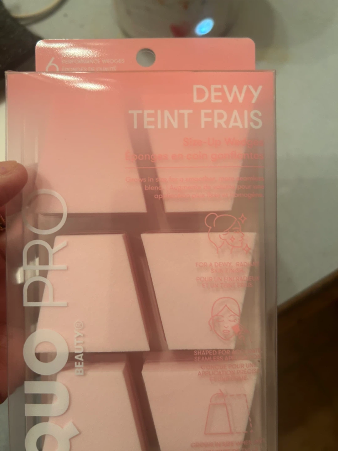 Quo Beauty Dewy Size-Up Wedges