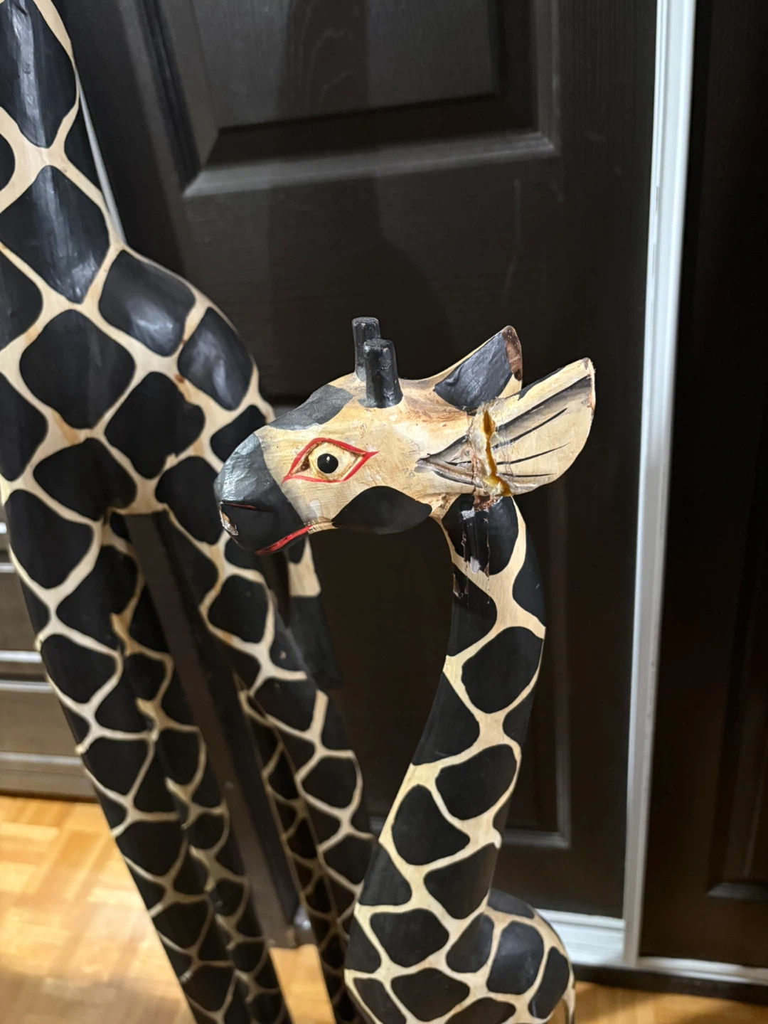 Hand-Carved Wooden Giraffe Statues Set - photo 4