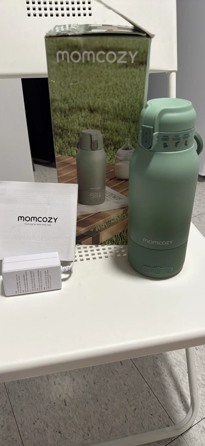 NEW Momcozy Portable milk and water Warmer
